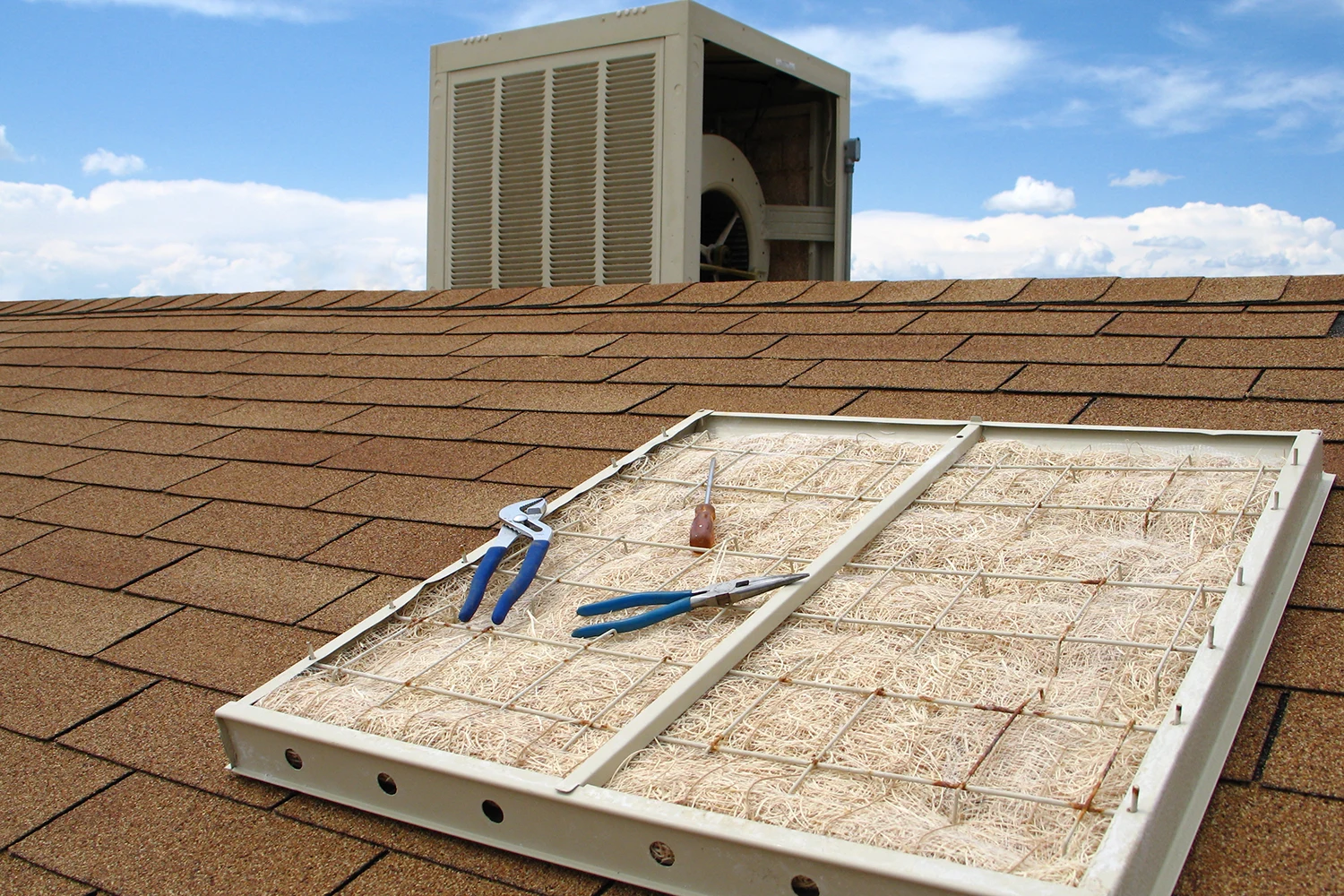 Swamp cooler on roof