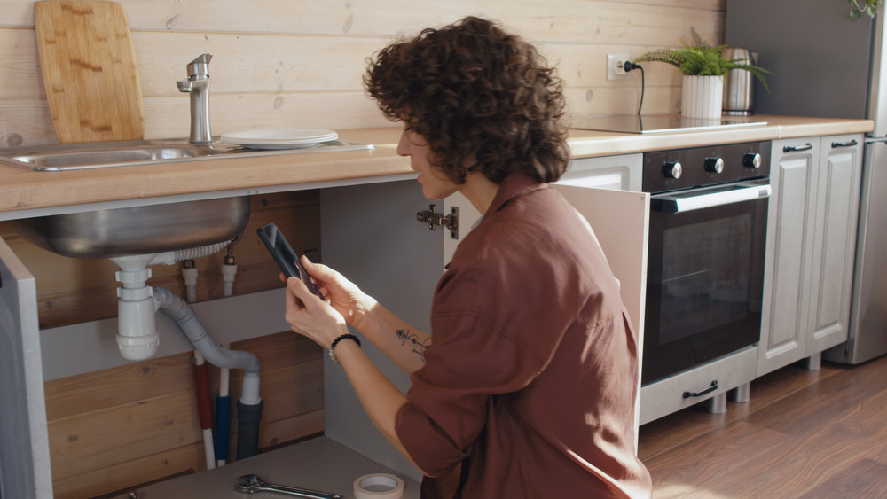 How Fixing Water Leaks Can Save You Money
